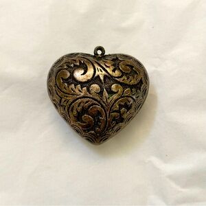 Vintage Heart Pendant